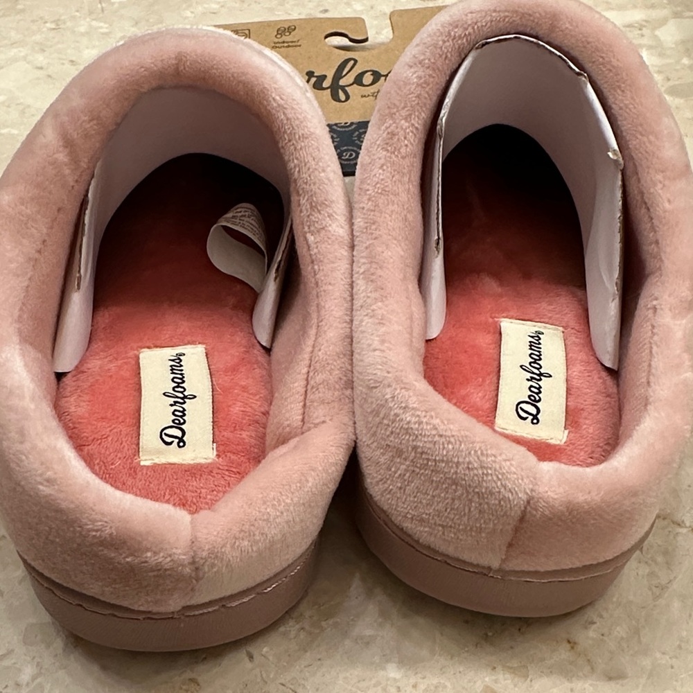 Dearfoams Blush Quilted Slippers - Picture 5 of 10